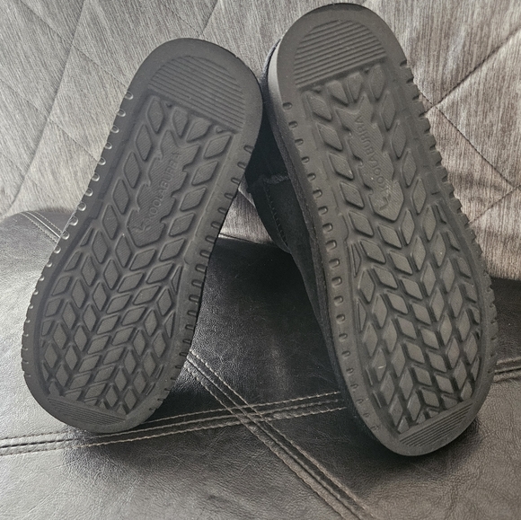 Koolaburra boots sz 8 - Picture 3 of 7